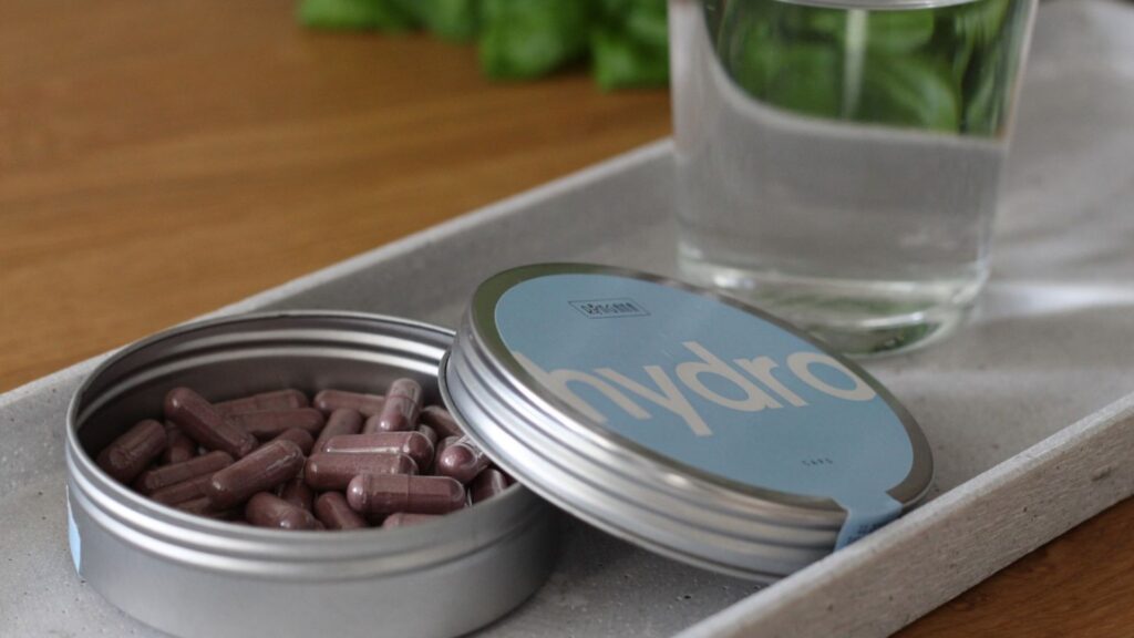 Ringana Caps Hydro zur Stärkung der Blasengesundheit.